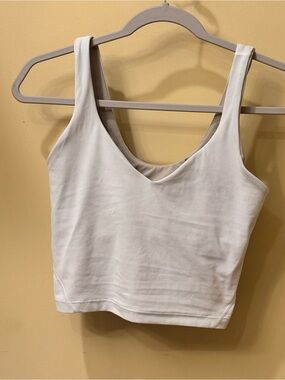 lululemon athletica White Scoop Neck Sports Bra Tank Size 6